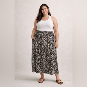 Liz Claiborne Plus Black Abstract Print Midi Skirt Elastic Waist